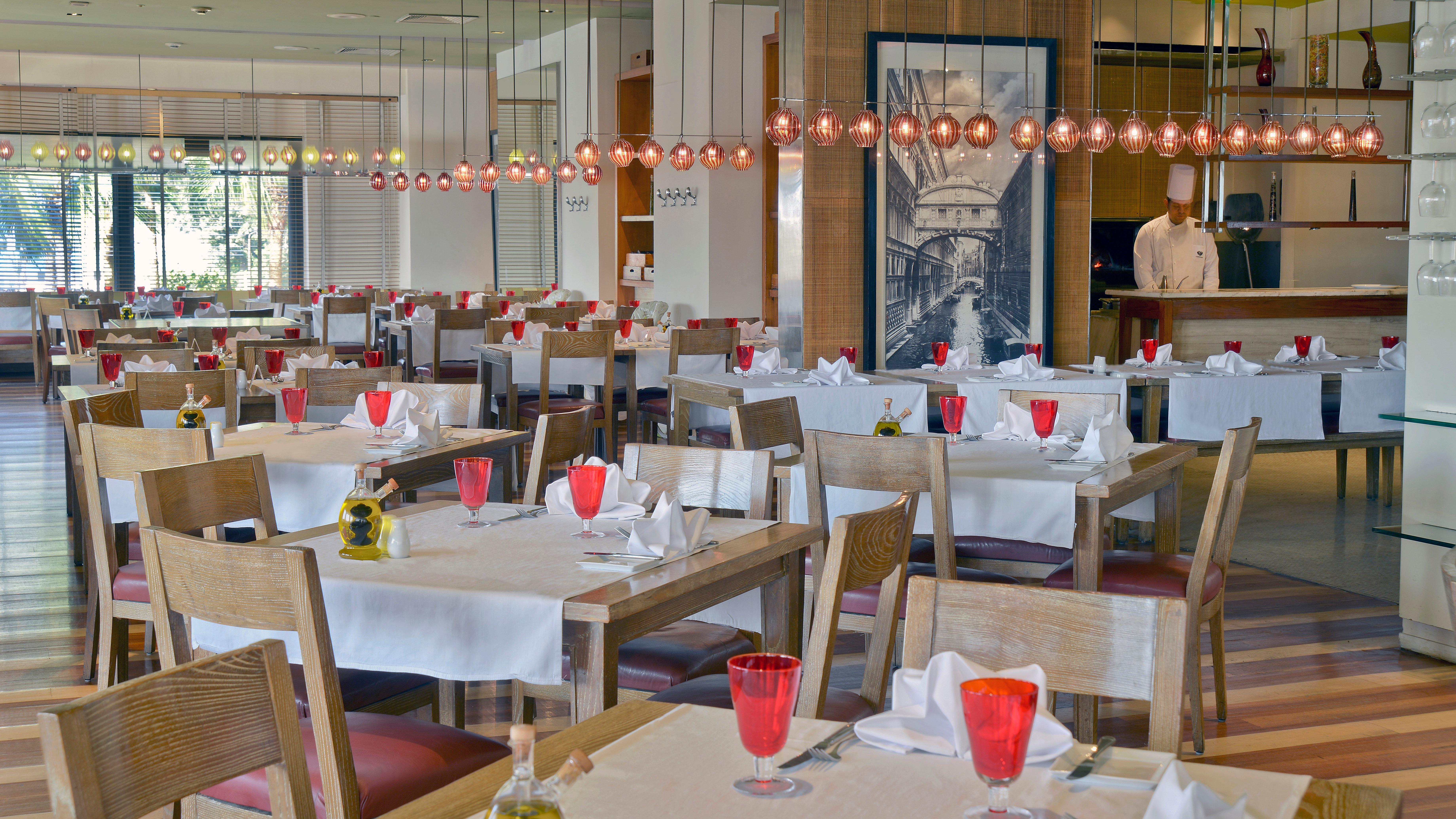 فندق إنتركونتيننتال سميراميس القاهرة المظهر الخارجي الصورة Restaurant
