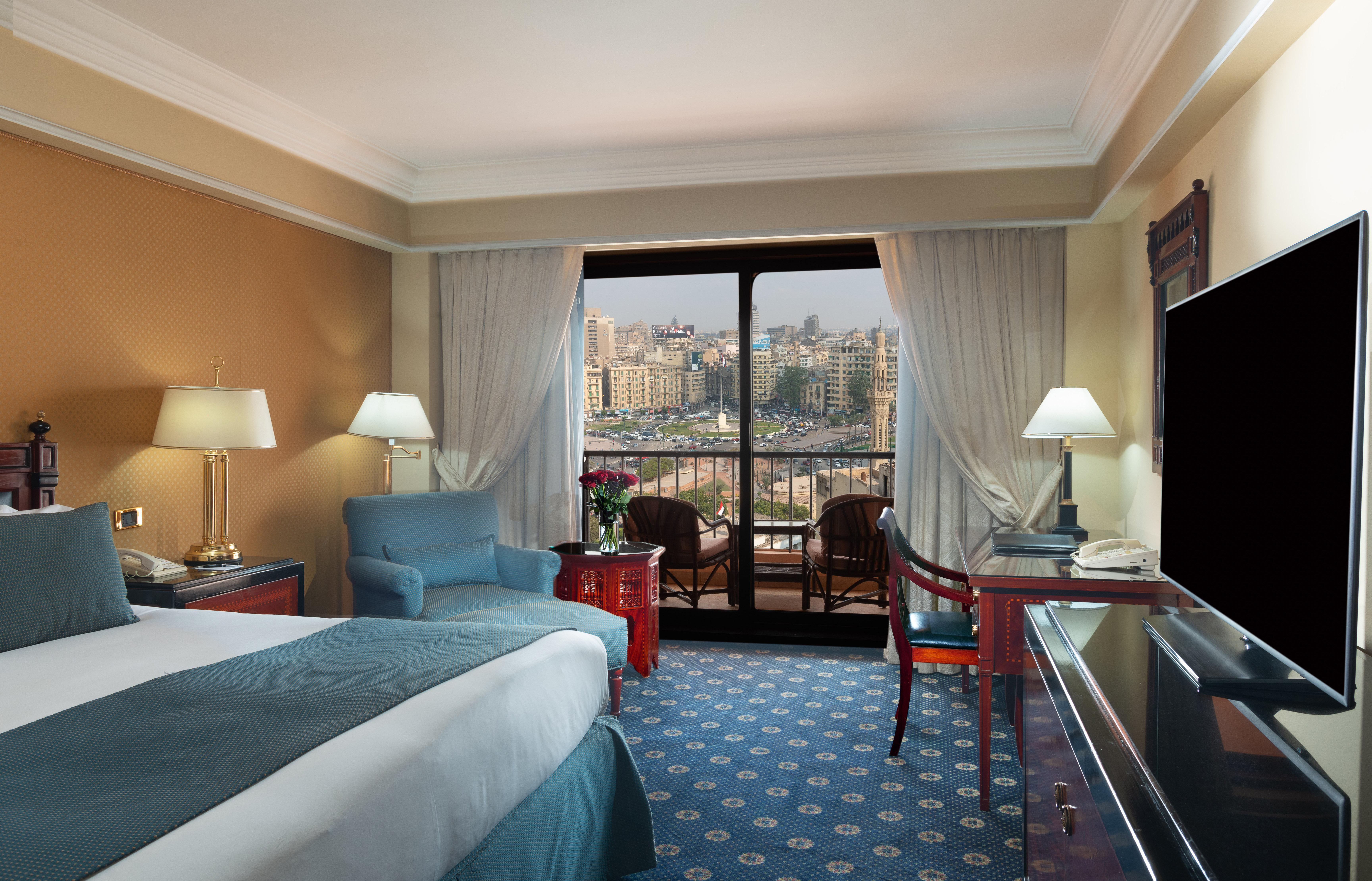 فندق إنتركونتيننتال سميراميس القاهرة المظهر الخارجي الصورة A room at the hotel