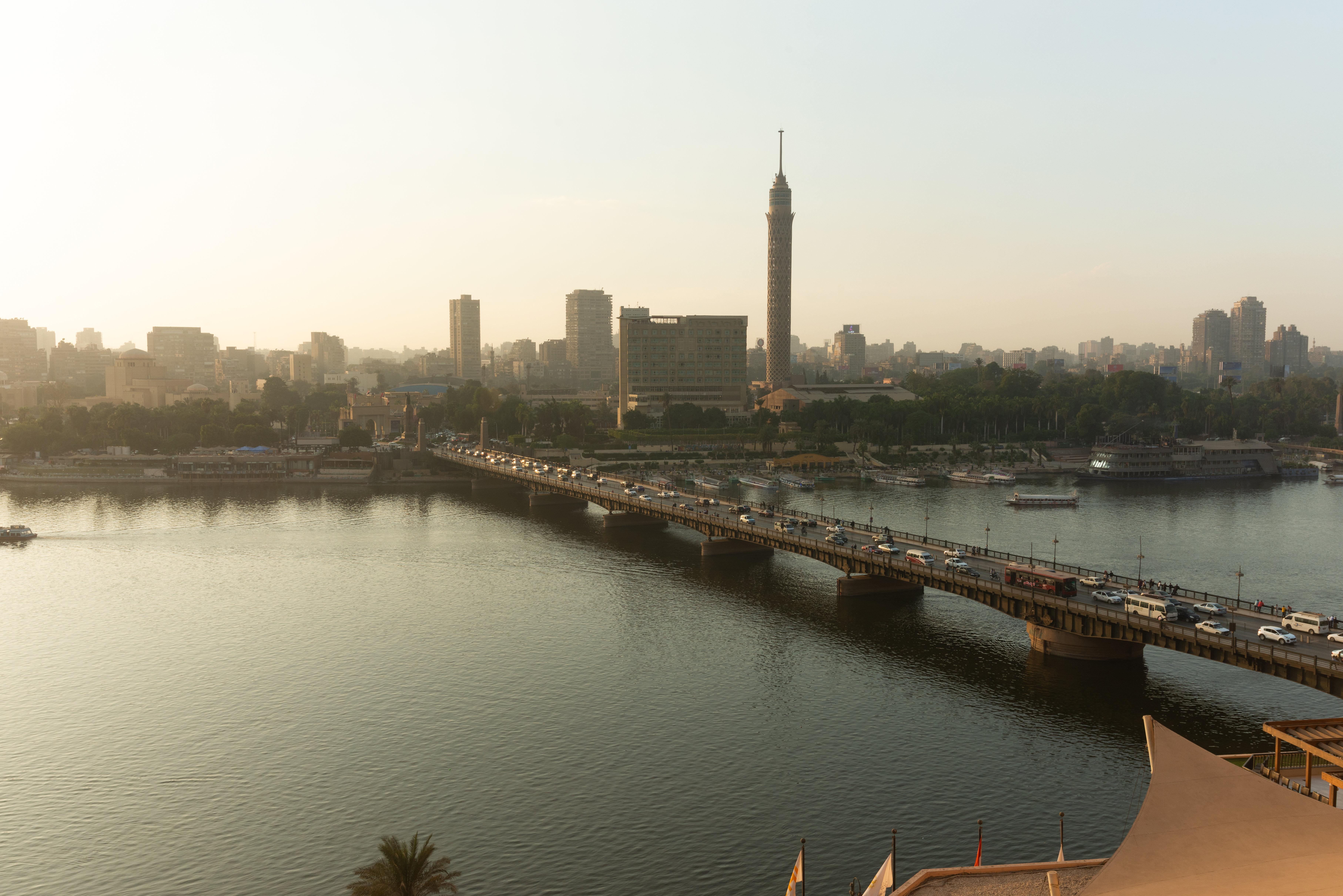 فندق إنتركونتيننتال سميراميس القاهرة المظهر الخارجي الصورة Cairo skyline