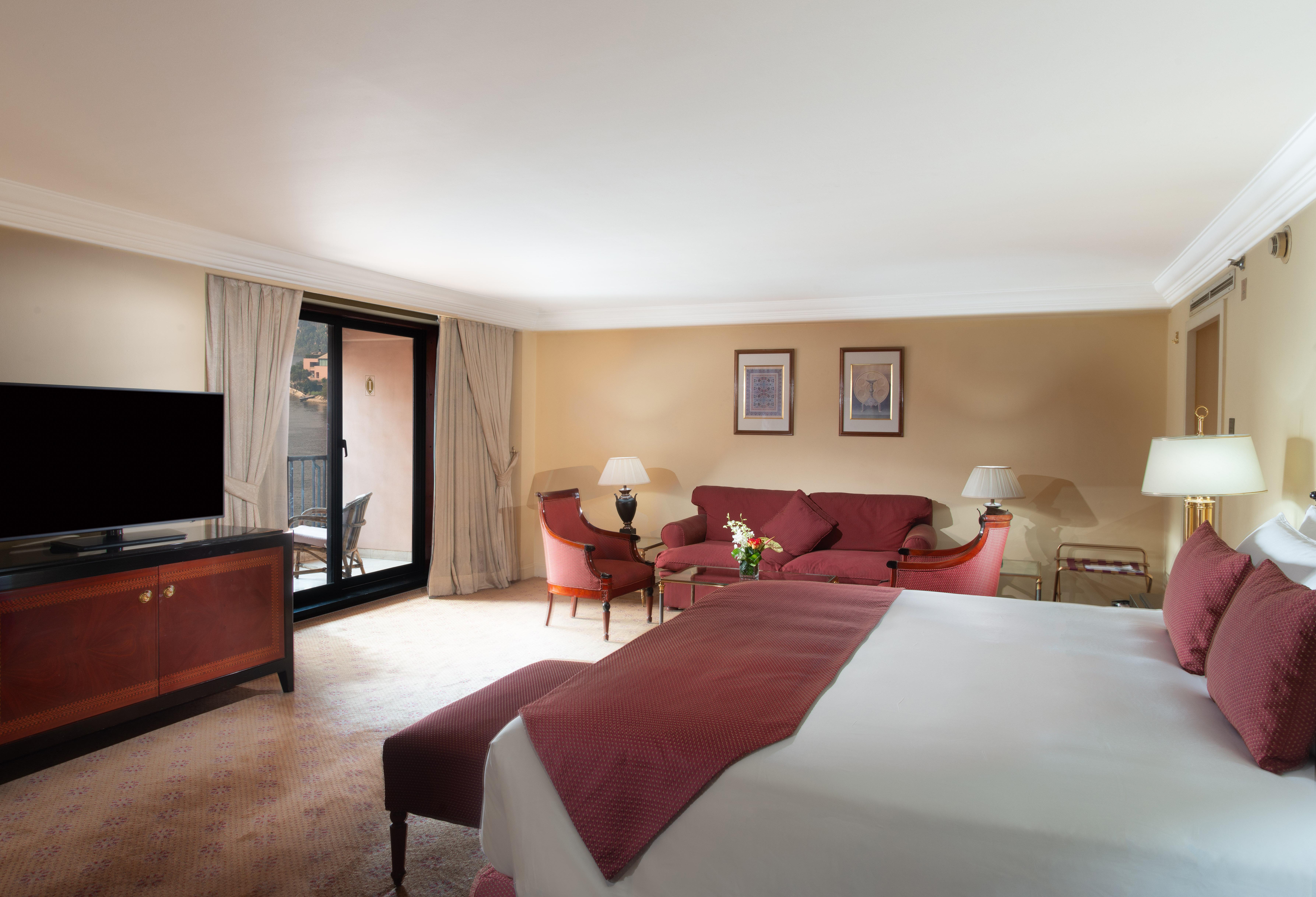 فندق إنتركونتيننتال سميراميس القاهرة المظهر الخارجي الصورة A room at the hotel