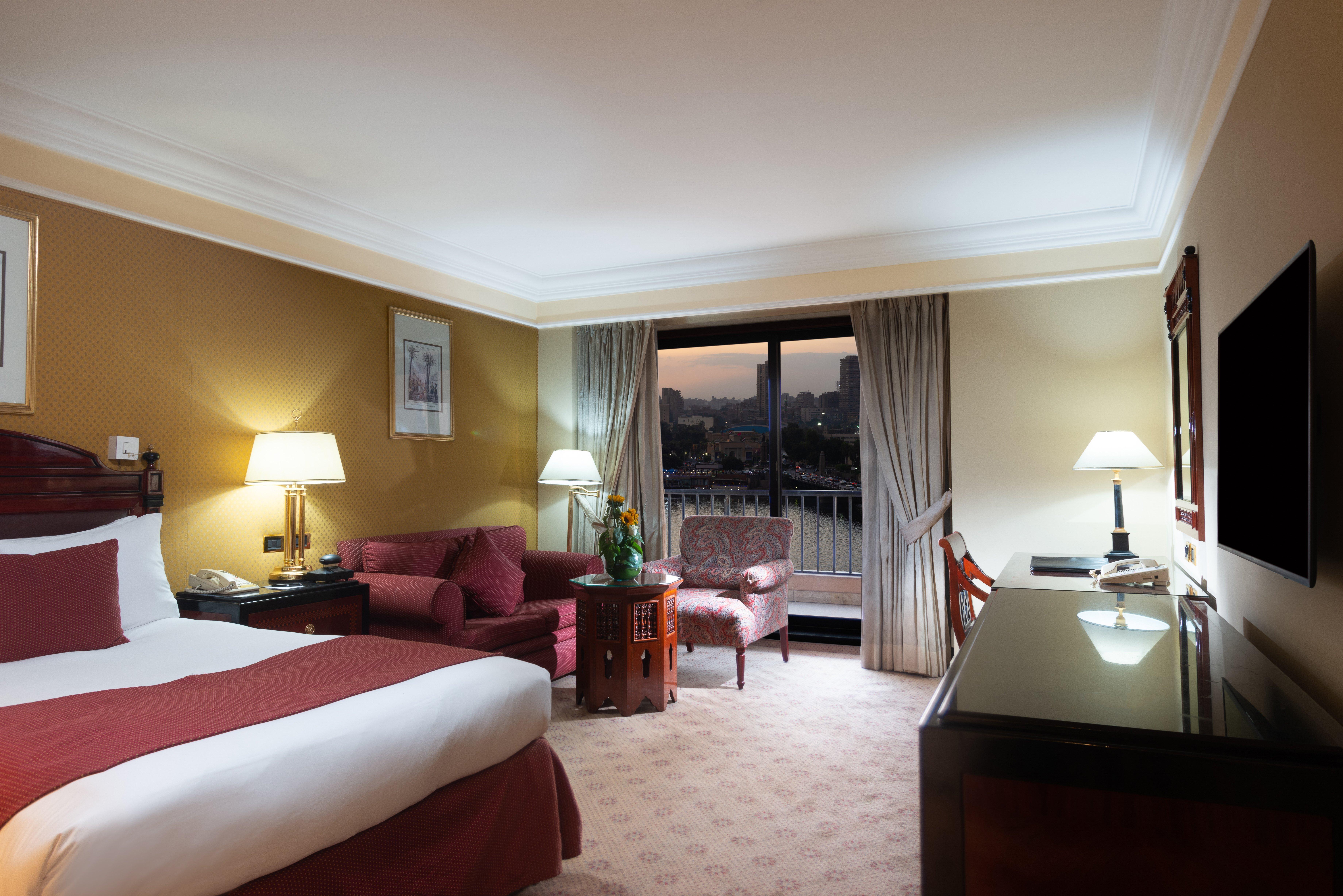 فندق إنتركونتيننتال سميراميس القاهرة المظهر الخارجي الصورة A room at the Hilton London Heathrow